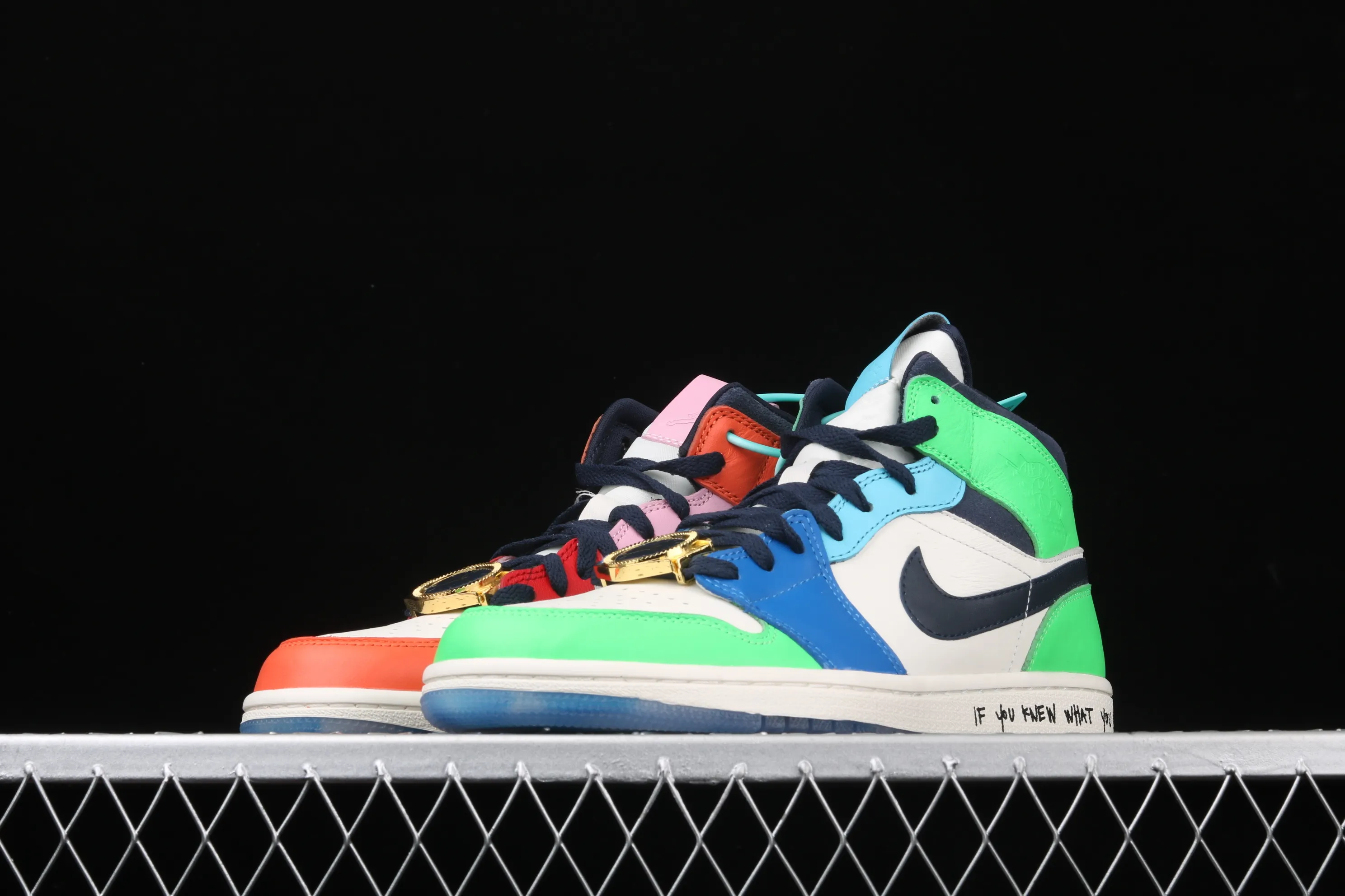 All categories Air Jordan Jordan series basketball shoes Air Jordan 1 Mid different versions Melody Ehsani x Air Jordan 1 Mid "Fearless" AJ1 Joe 1 watch orange and green mandarin duck CQ7629-100